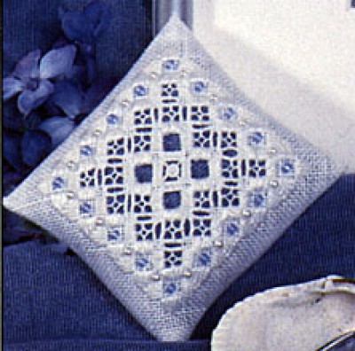 Victoria Sampler Free Crystalpillow.jpg